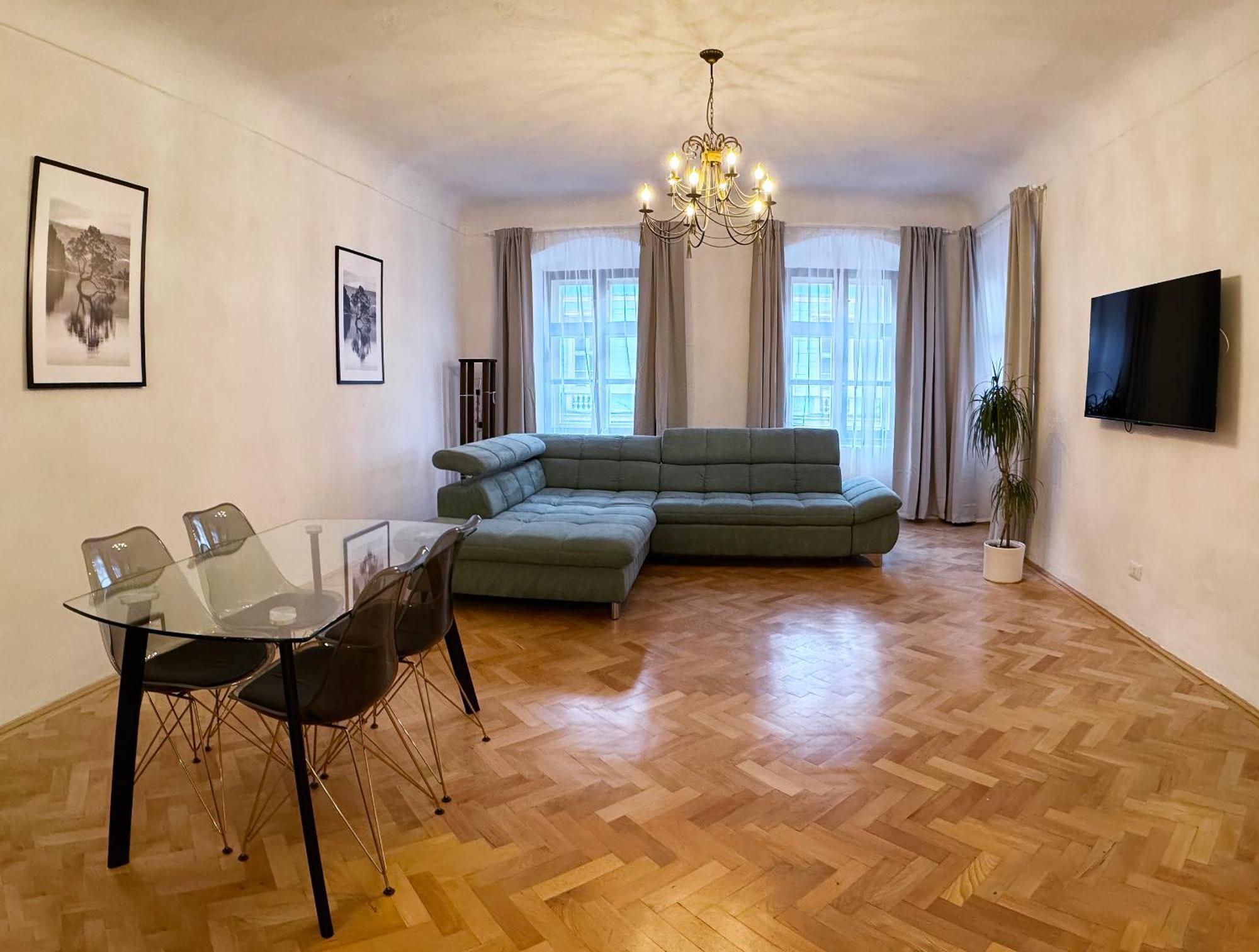 Hirscher Apartments บราชอฟ ภายนอก รูปภาพ
