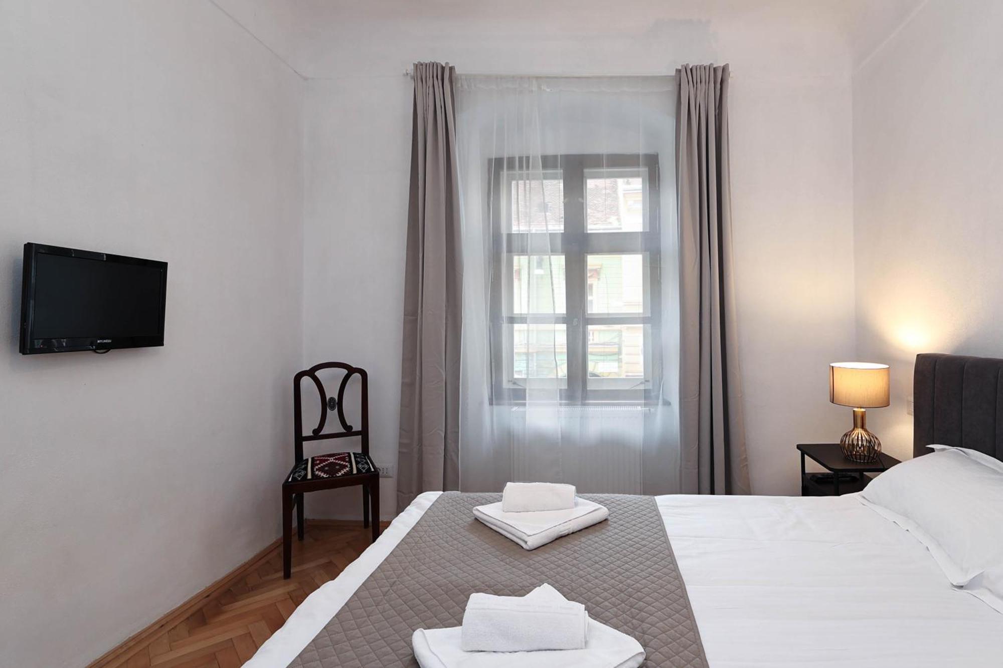 Hirscher Apartments บราชอฟ ห้อง รูปภาพ