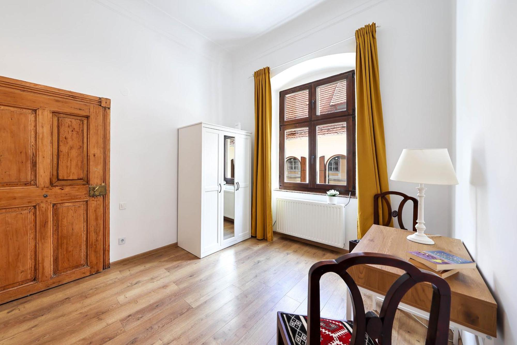 Hirscher Apartments บราชอฟ ภายนอก รูปภาพ