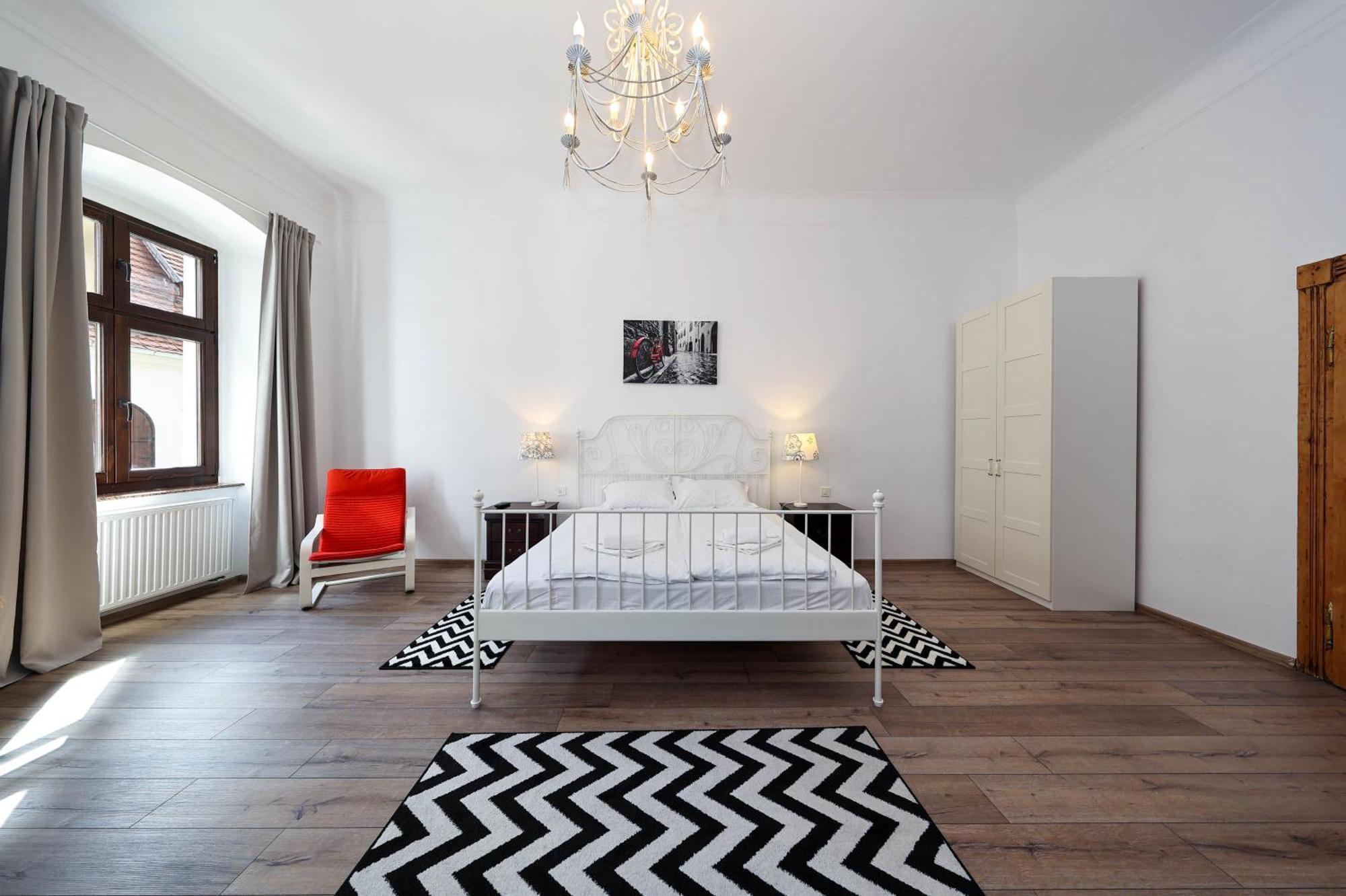 Hirscher Apartments บราชอฟ ห้อง รูปภาพ