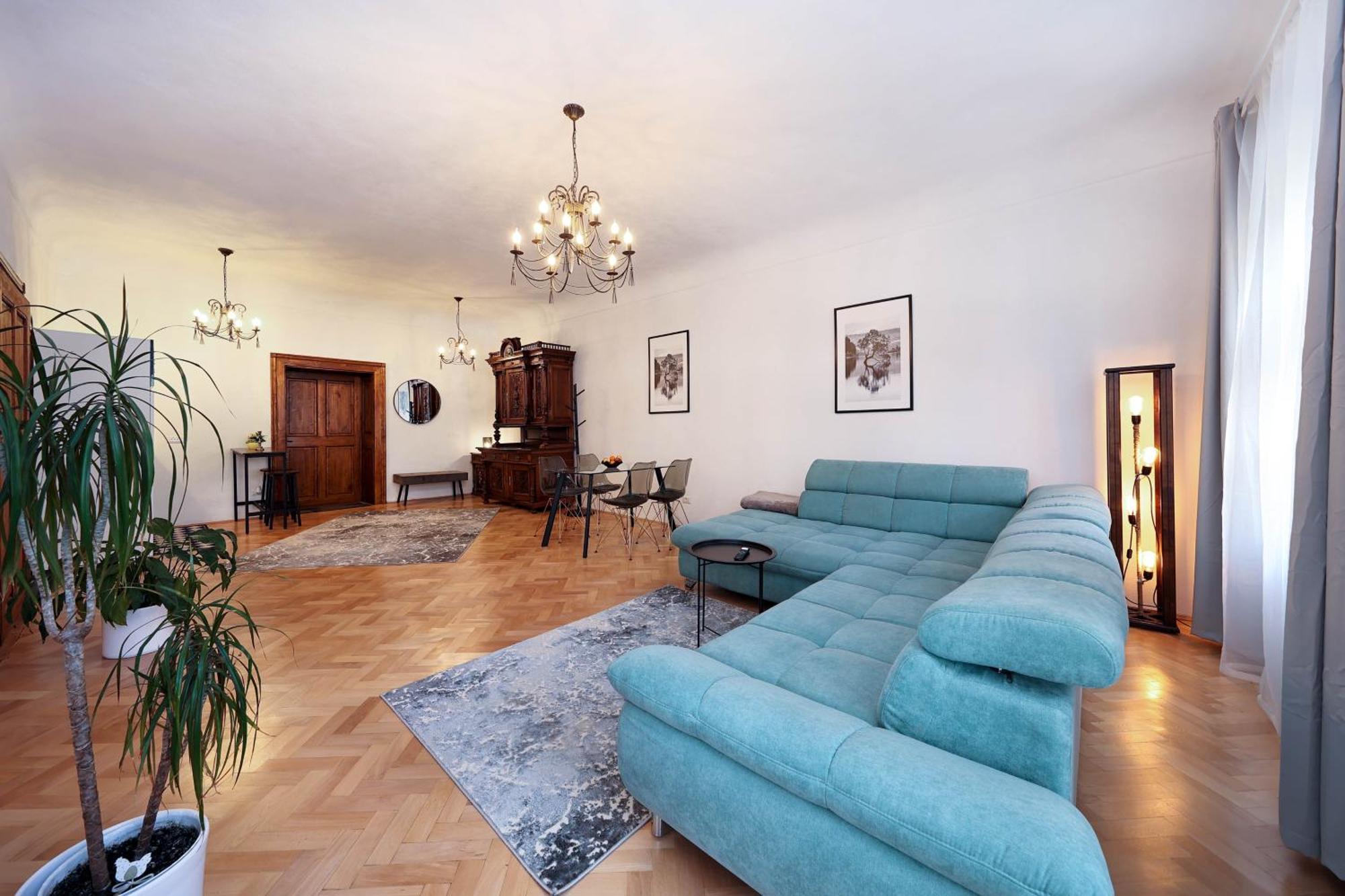 Hirscher Apartments บราชอฟ ภายนอก รูปภาพ